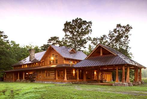  Cabin House Plans on Fireplace And Chimney Graces The Back Of This Log Cabin Home Plan