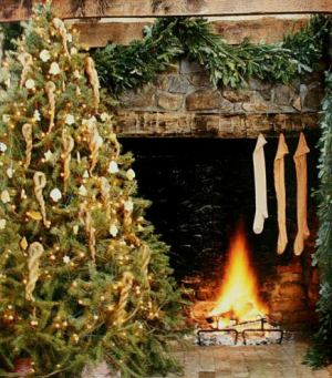 christmas decorating fireplace