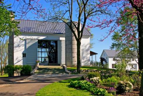 barn homes