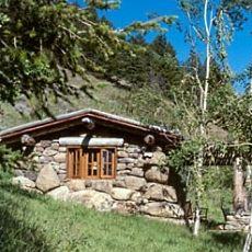 stone cottage architecture